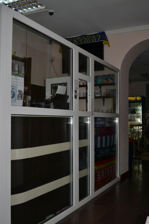 קייב Hostel Ok Hotel מראה חיצוני תמונה