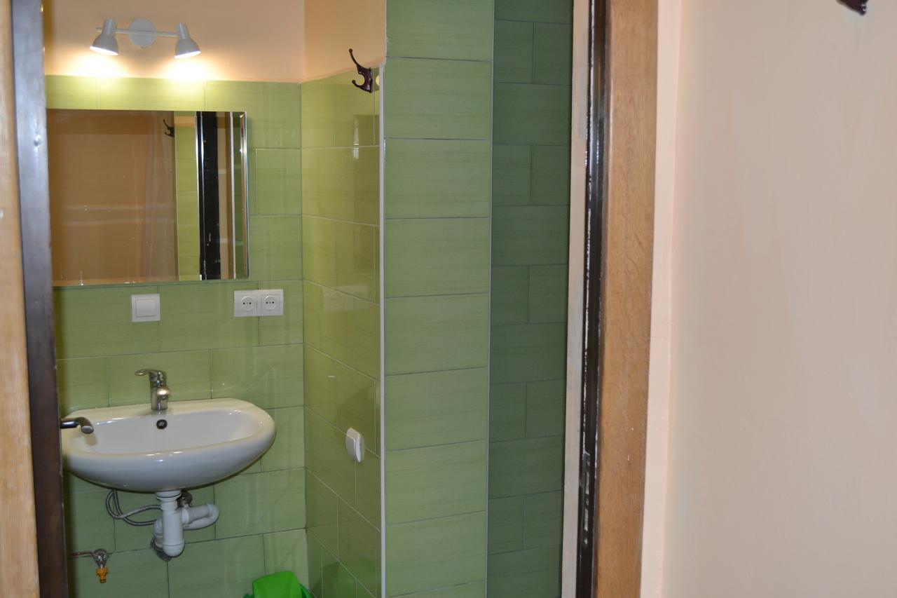 קייב Hostel Ok Hotel מראה חיצוני תמונה