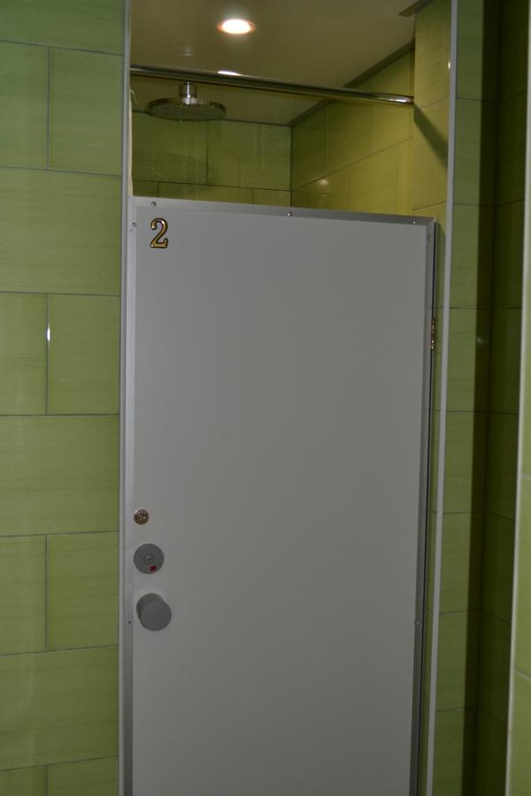 קייב Hostel Ok Hotel מראה חיצוני תמונה