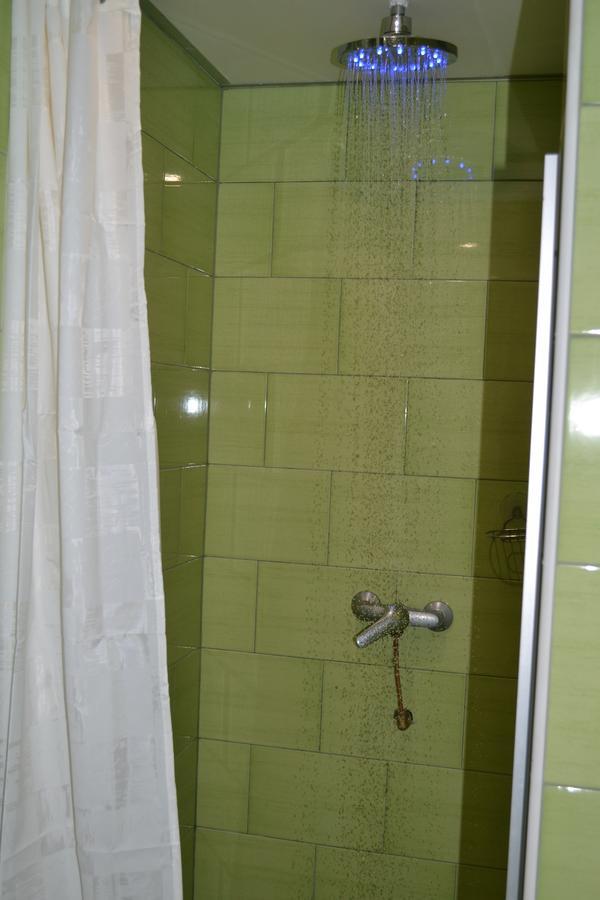 קייב Hostel Ok Hotel מראה חיצוני תמונה